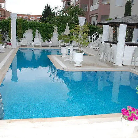 Hotel Conny's (adults Only) 2*